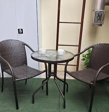 Charming In The Centre *