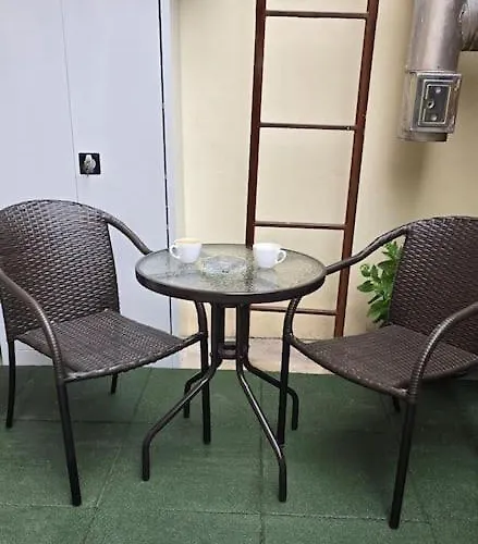 Charming In The Centre *